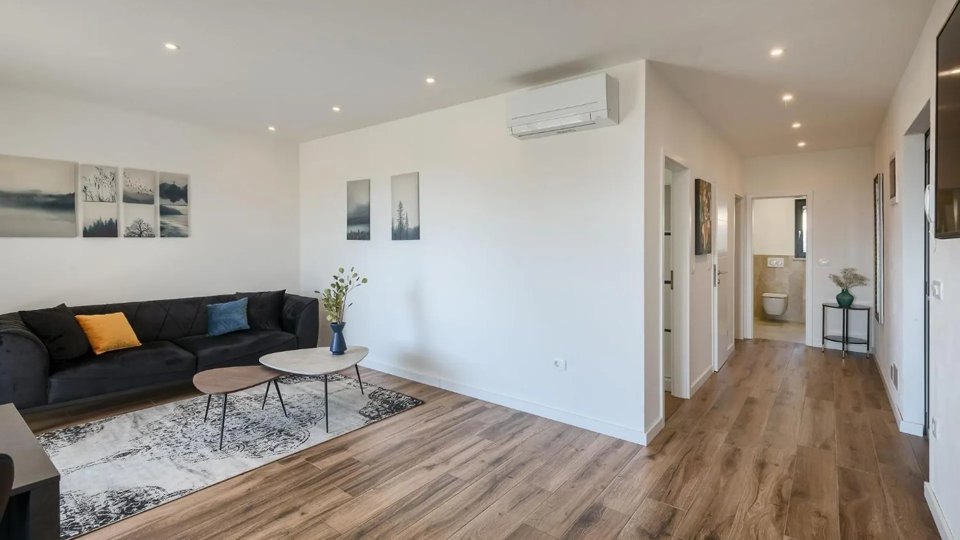 Erdgeschosswohnung Moonlight Mit Terrasse Karpinjan Apartment
