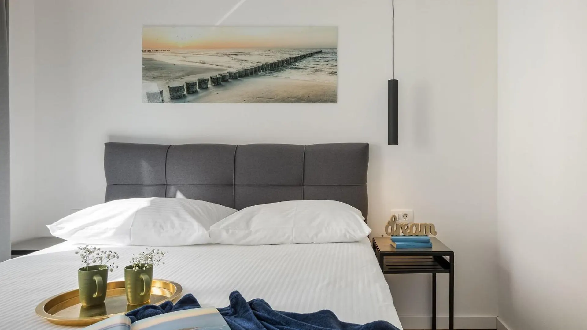 Erdgeschosswohnung Moonlight Mit Terrasse Karpinjan